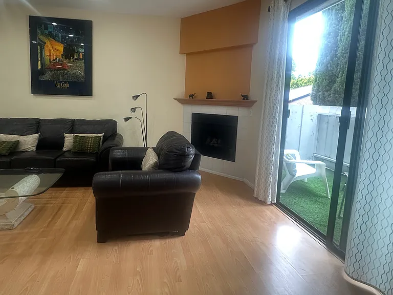 5400 Simpson Ave #4 — Photo 5