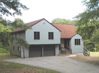 50 Lead Mine Rd, Southampton, MA 01073