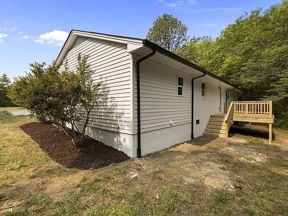 3rd image of 5748 N State Highway 49