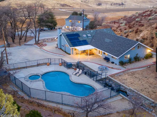 13136 Elizabeth Lake Rd, Leona Valley, CA 93551