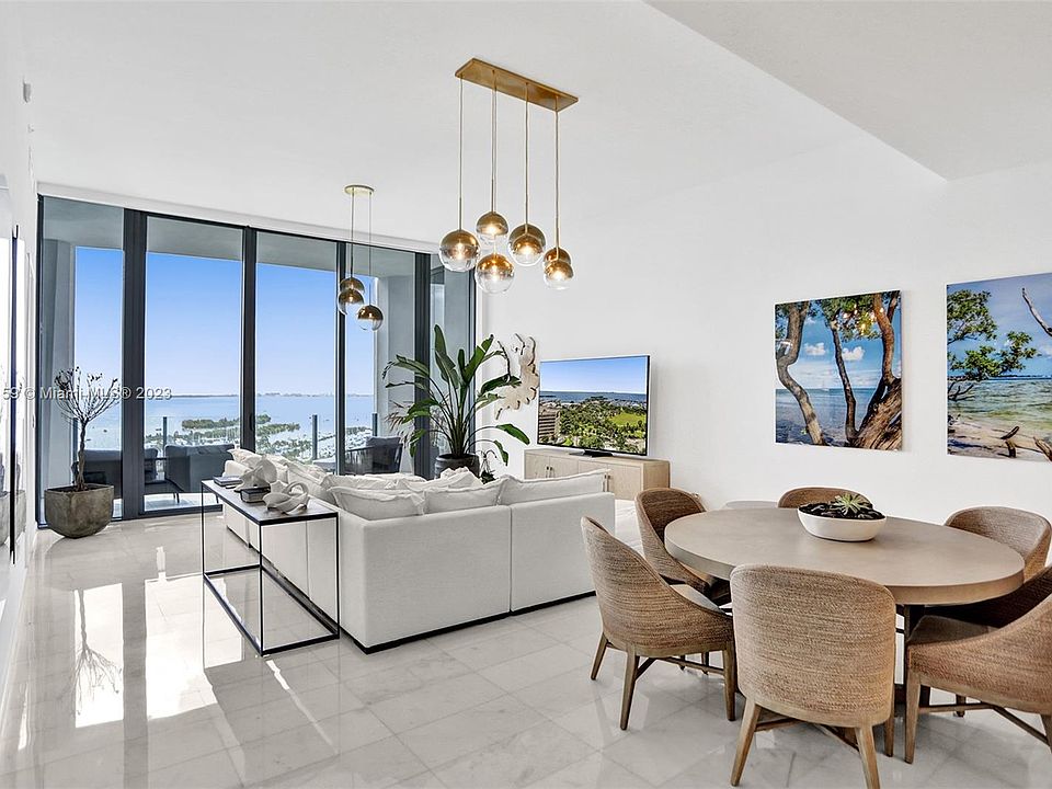 1st image of 2821 Bayshore #16C