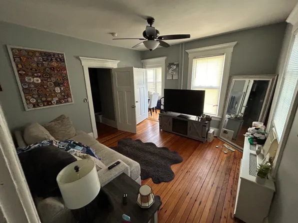 34 S Middletown Rd APT 1, Pearl River, NY 10965