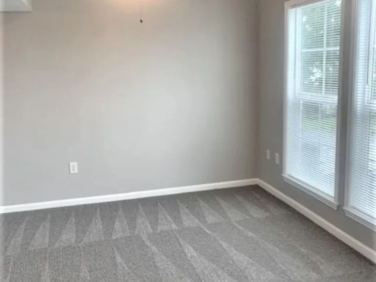 475 Water St — Photo 7
