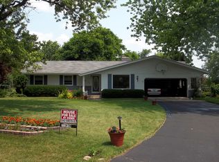 480 Claremont Ct, Waukesha, WI 53186