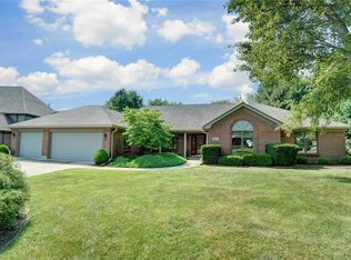 3805 Maple Grove Ln, Dayton, OH 45440