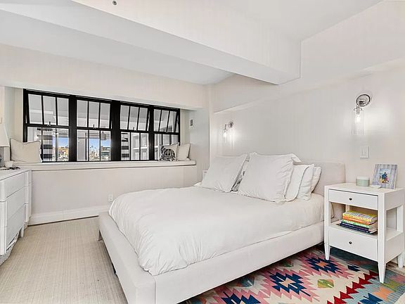 2nd image of 421 Hudson St APT 608