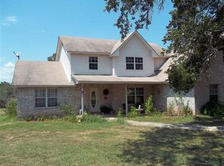 331 Hunters Glen Dr, San Marcos, TX 78666
