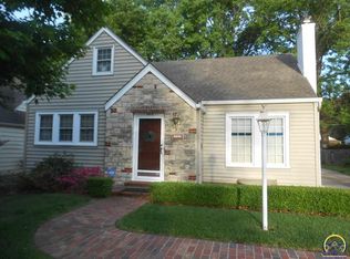 1913 SW Webster Ave, Topeka, KS 66604