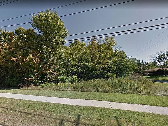 3rd image of Corner Of Winding Way And Brecksville Rd