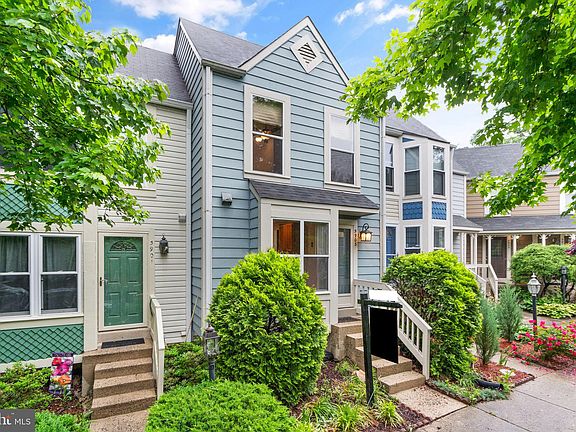 5th image of 5903 Saint Giles Way