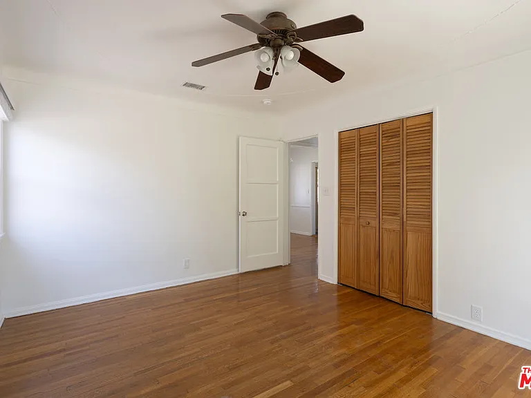 8333 Airlane Ave — Photo 20