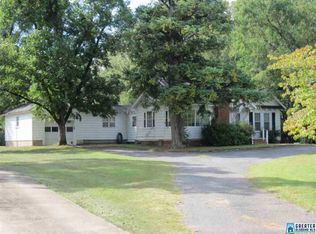 1517 Quarry Rd, Sylacauga, AL 35151