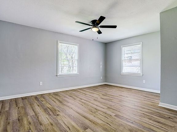 3rd image of 1730 1st Ave N