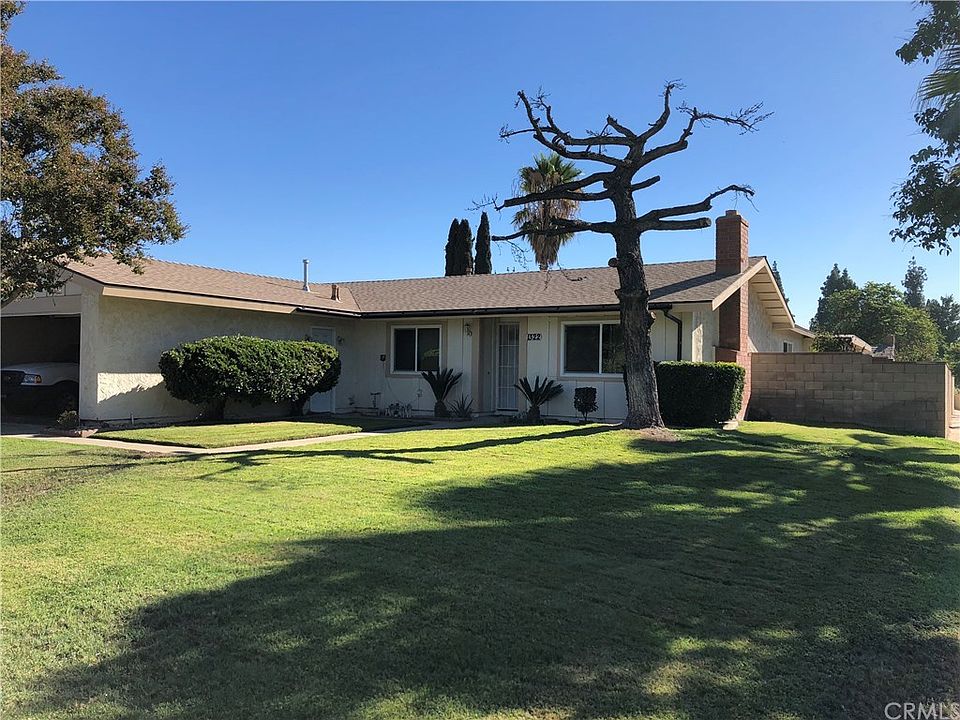 1st image of 1322 N Corona Ave