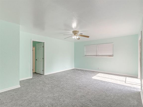 4th image of 2316 S Mansfield St