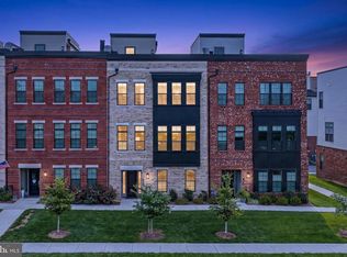 19818 Bodmer Dr, Ashburn, VA 20147