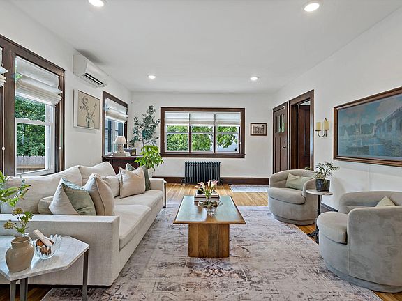 5th image of 134 W 45th St