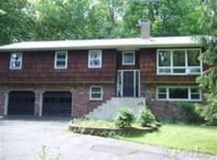 61 Whangtown Rd, Carmel, NY 10512