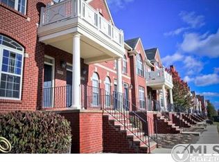 3265 Newbury Pl #22, Troy, MI