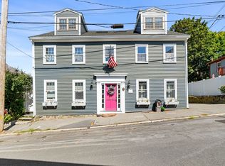 4 Cross St #1, Marblehead, MA 01945