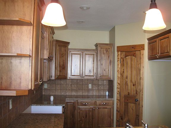 2nd image of 629 Valley Center Dr