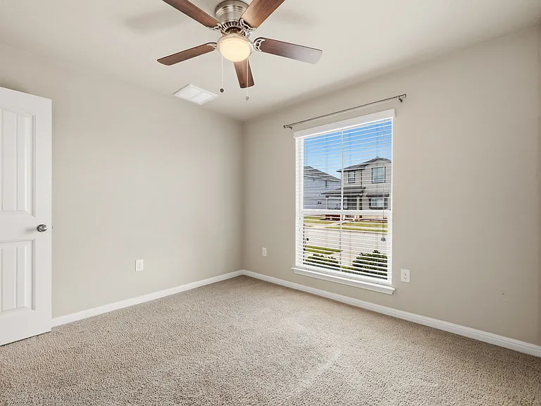 408 Cane River Rd — Photo 5