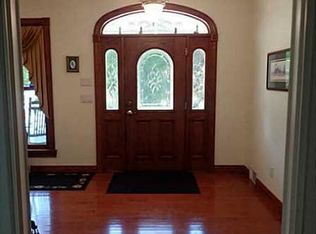 8320 Gulf Rd, North East, PA 16428