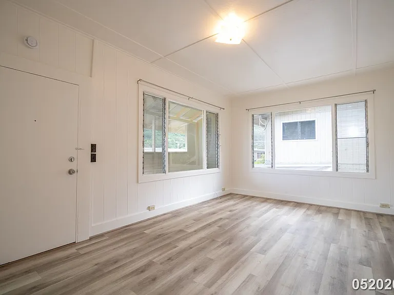 1835 Akone Pl #D — Photo 2