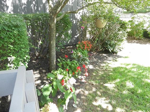 4th image of 148 Twin Lakes Dr