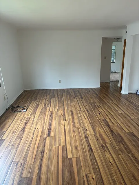 2 bed, 917 sqft, $1,100 — Photo 2