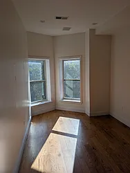 245 Stuyvesant Avenue, #2