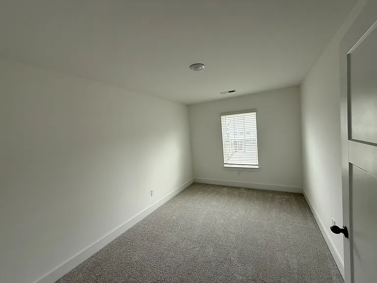1239 Cherry Orchard Rd — Photo 14