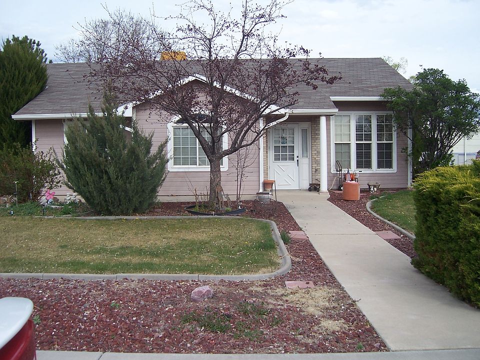 1st image of 528 Lorraine Ct