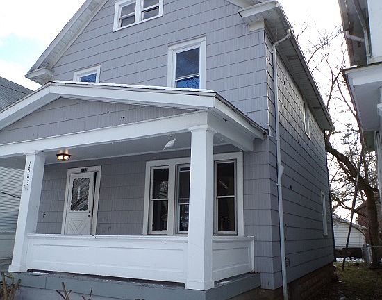 2nd image of 1883 Linwood Ave