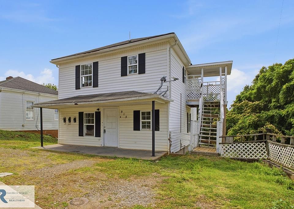 1st image of 913 Askin St
