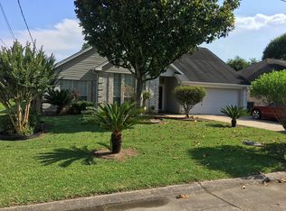 9325 Riggs St, Beaumont, TX 77707