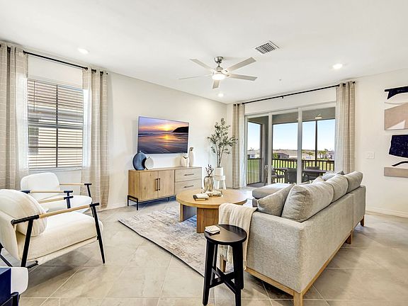 3rd image of 20640 Hazelnut Ct N #1421