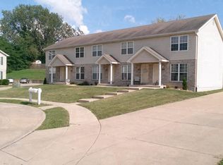 1440 Alberta Dr, Saint Charles, MO 63303