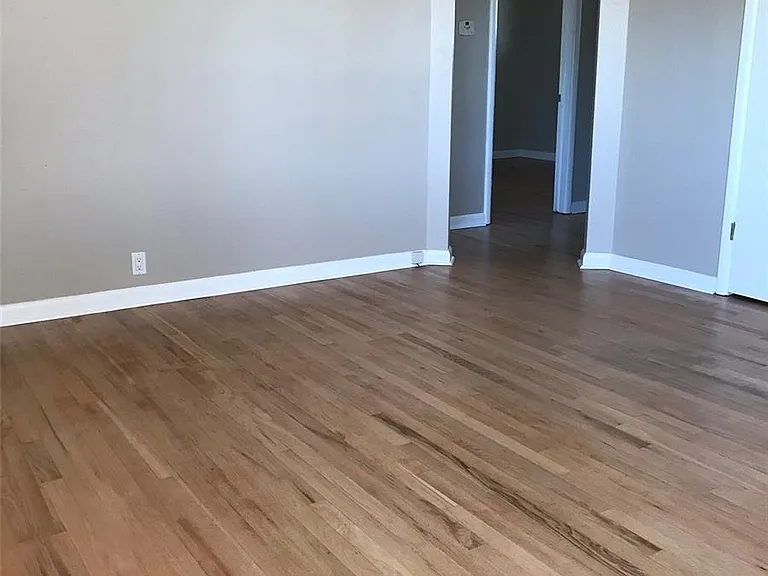 739 S Krameria St — Photo 5