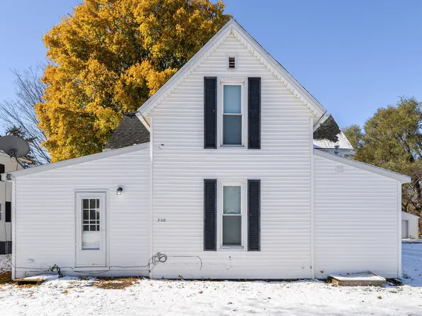 308 N Center St, Boswell, IN 47921