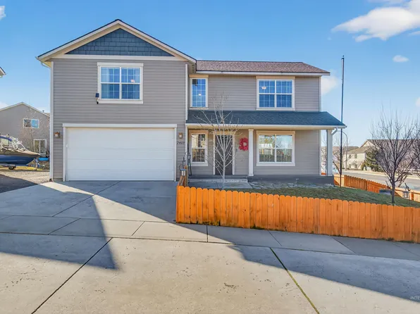 2409 White Ave, Moscow, ID 83843