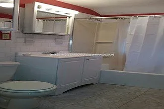 92 Hobart St #3 — Photo 5