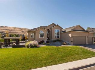 3505 Hanstead St, Richland, WA 99352