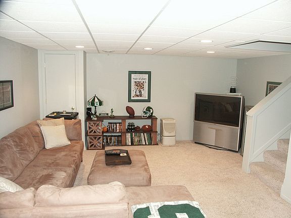 5th image of 9218 Echo Hill Ct