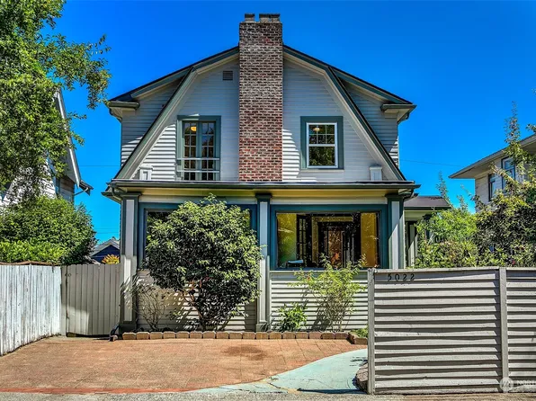 5022 18th Avenue NE, Seattle, WA 98105