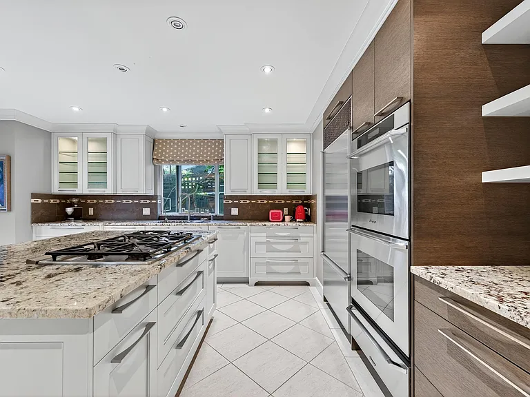589X Laurelwood Ct — Photo 8