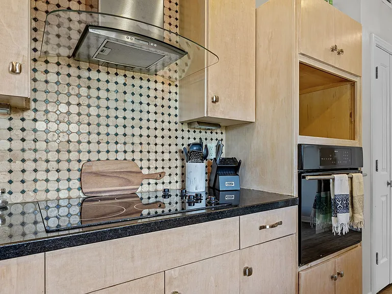 1758 Channel Rd — Photo 50