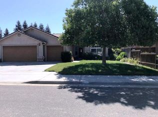371 Molly Ave, Chowchilla, CA 93610