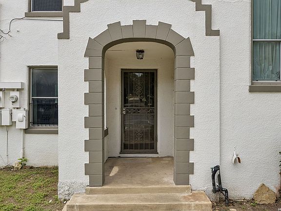 4th image of 326 E MISTLETOE AVE