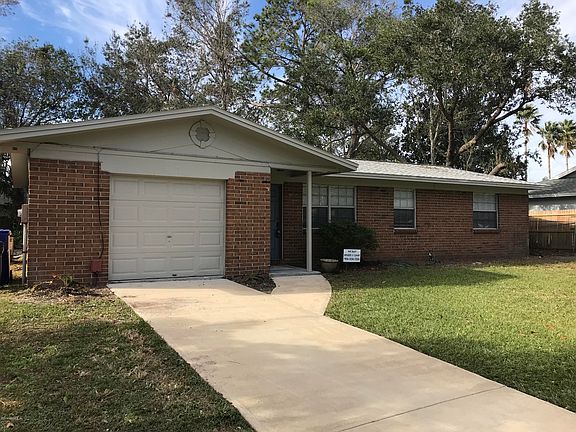3rd image of 49 Dolphin Blvd E